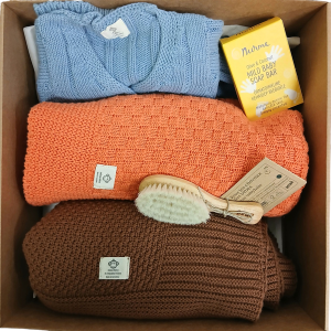 Kingipakk, elu algus