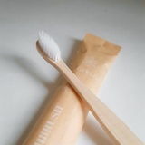 Hambahari bambusest (Naturlily), soft